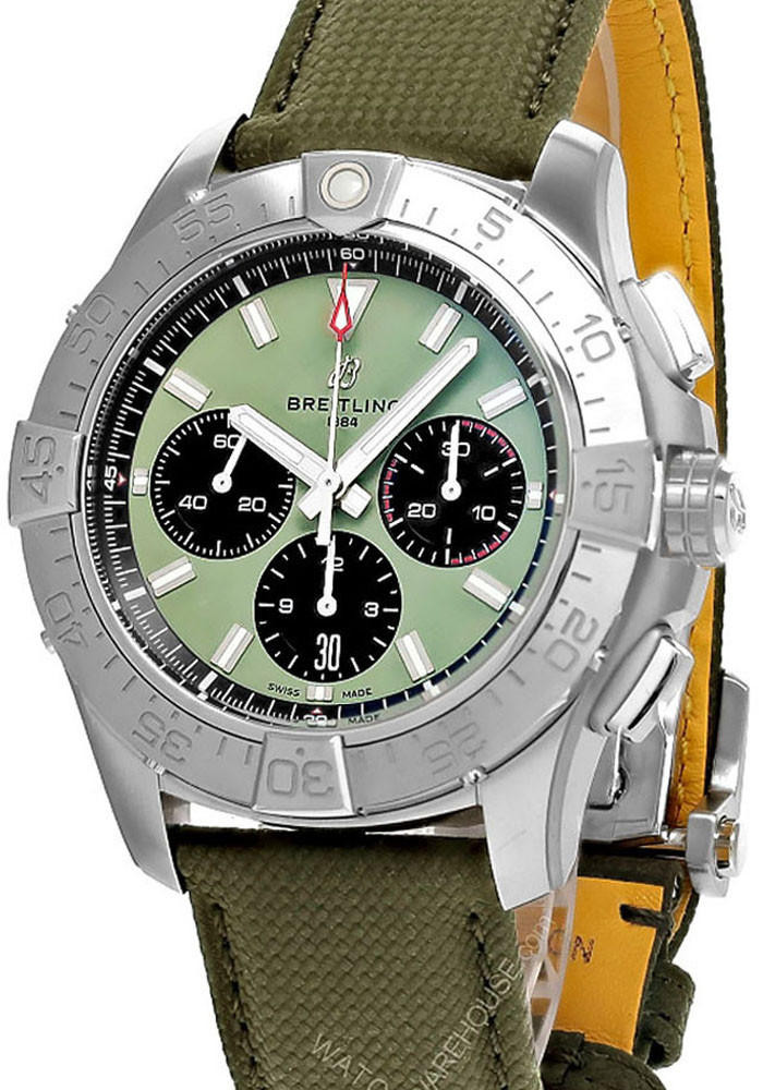 BREITLING Avenger B01 CHRONO 44MM Green Dial Men's Watch AB0147101L1X1