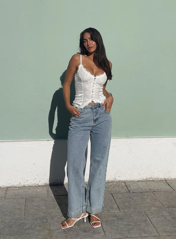 Ollie Straight Leg Jean Light Wash Denim
