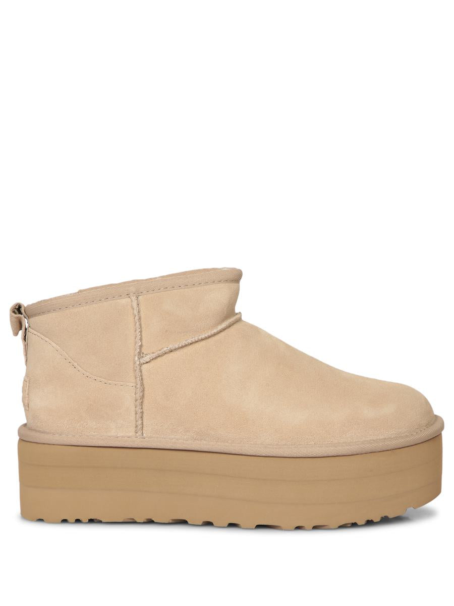 UGG 靴