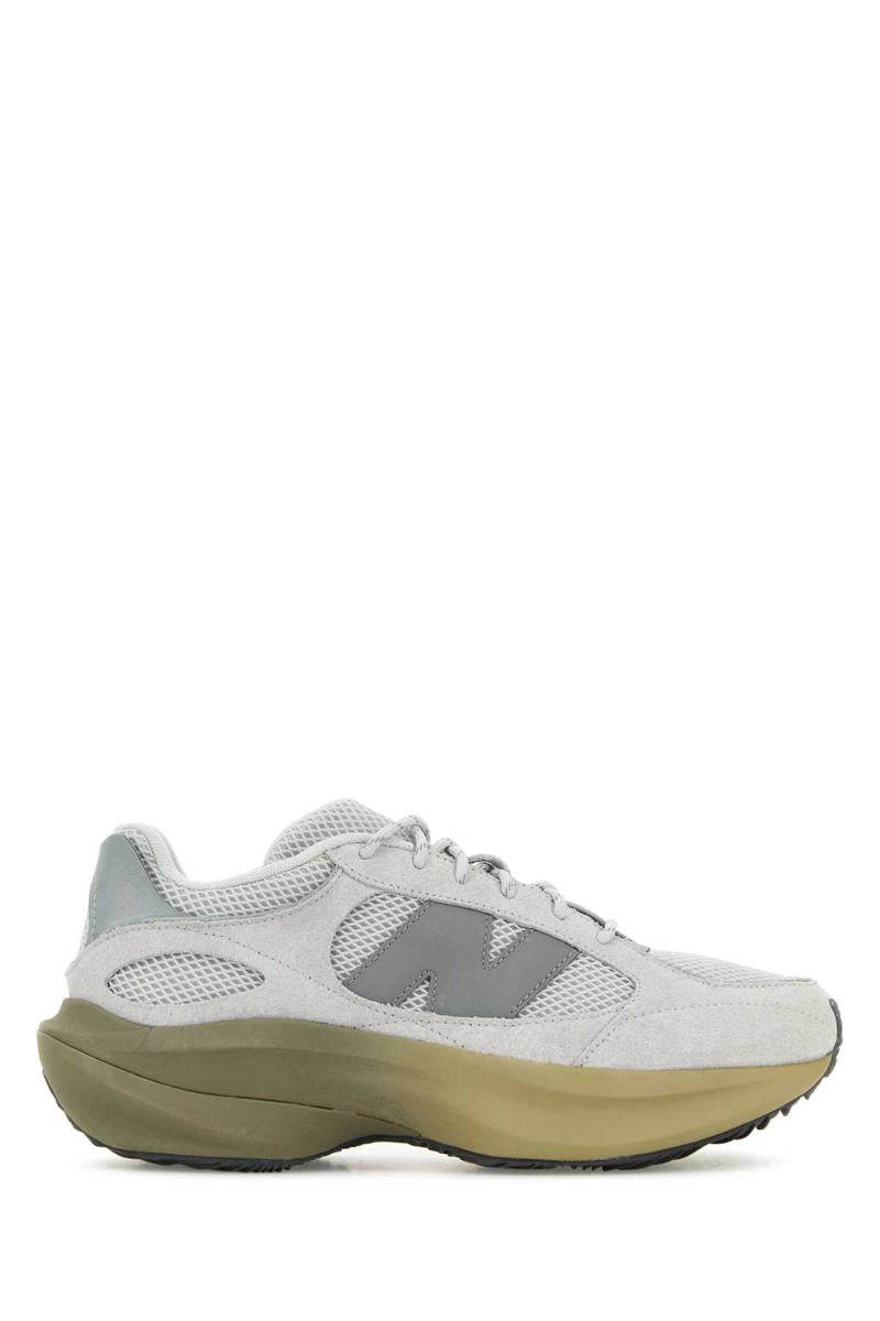 New Balance 运动鞋