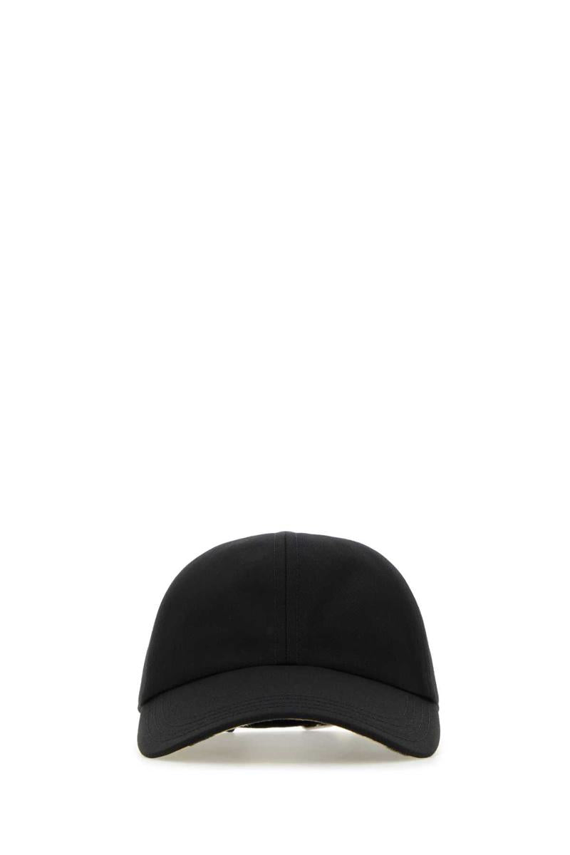 Burberry帽子和发带