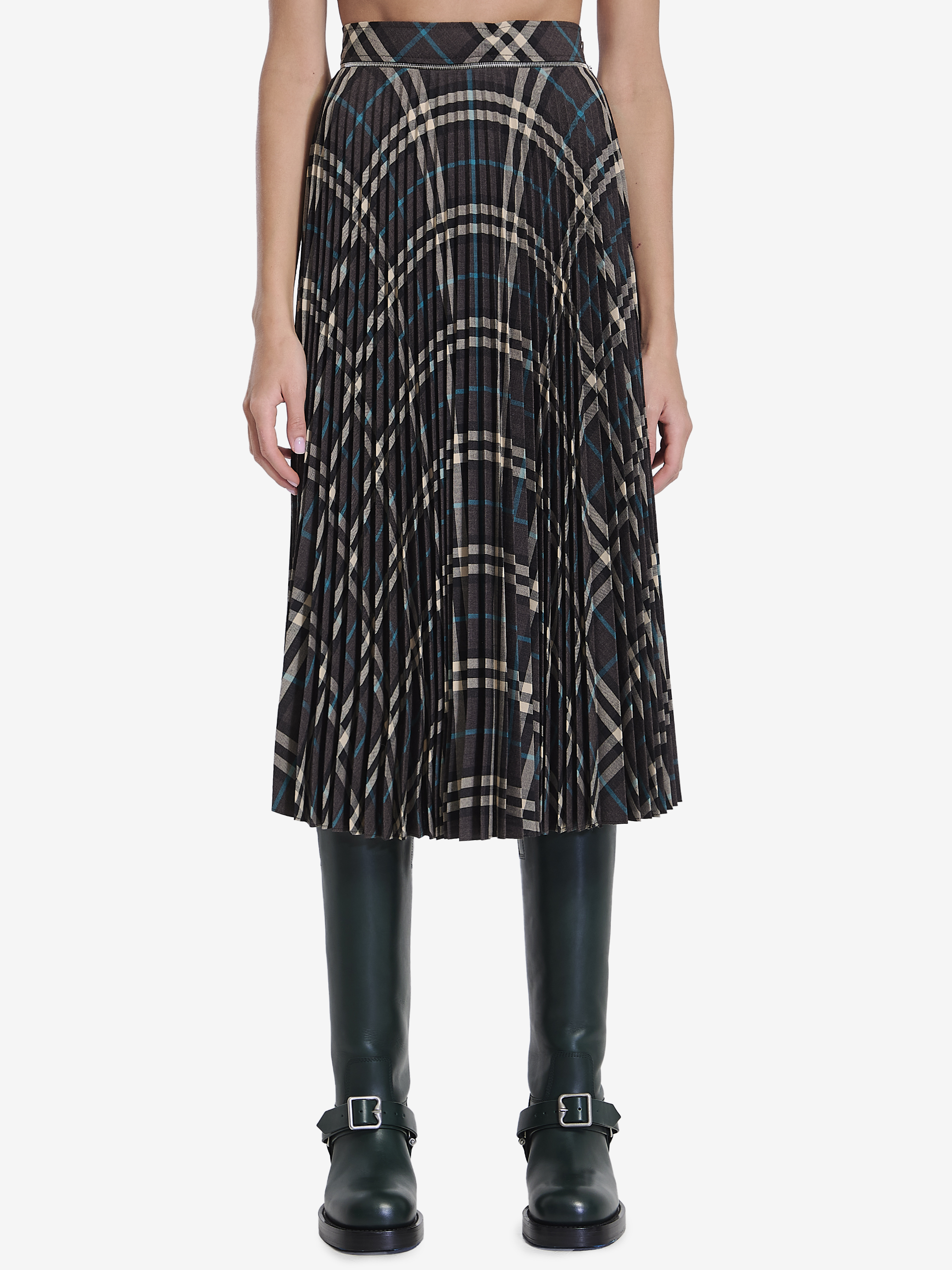 Check pleated skirt