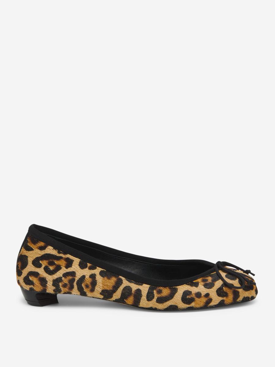 Alexander McQueen 豹纹犰狳芭蕾舞鞋