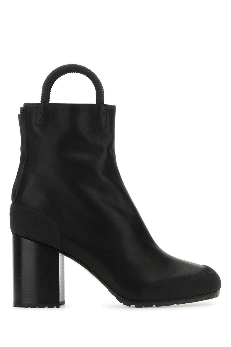 Random Identities Boots