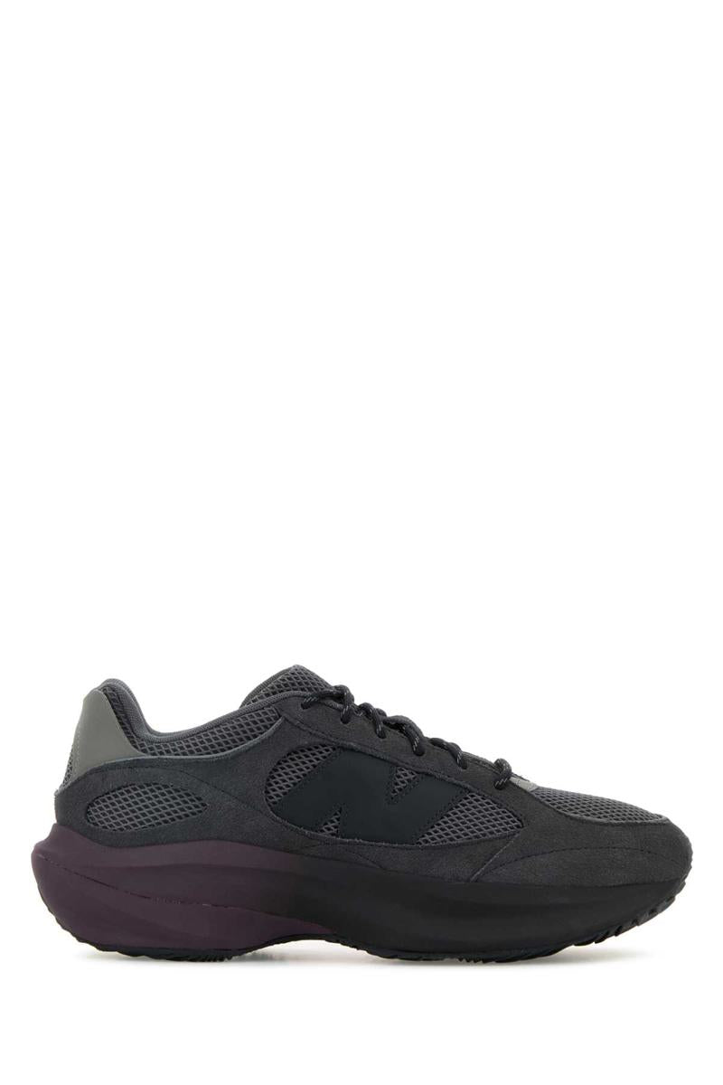 New Balance 运动鞋