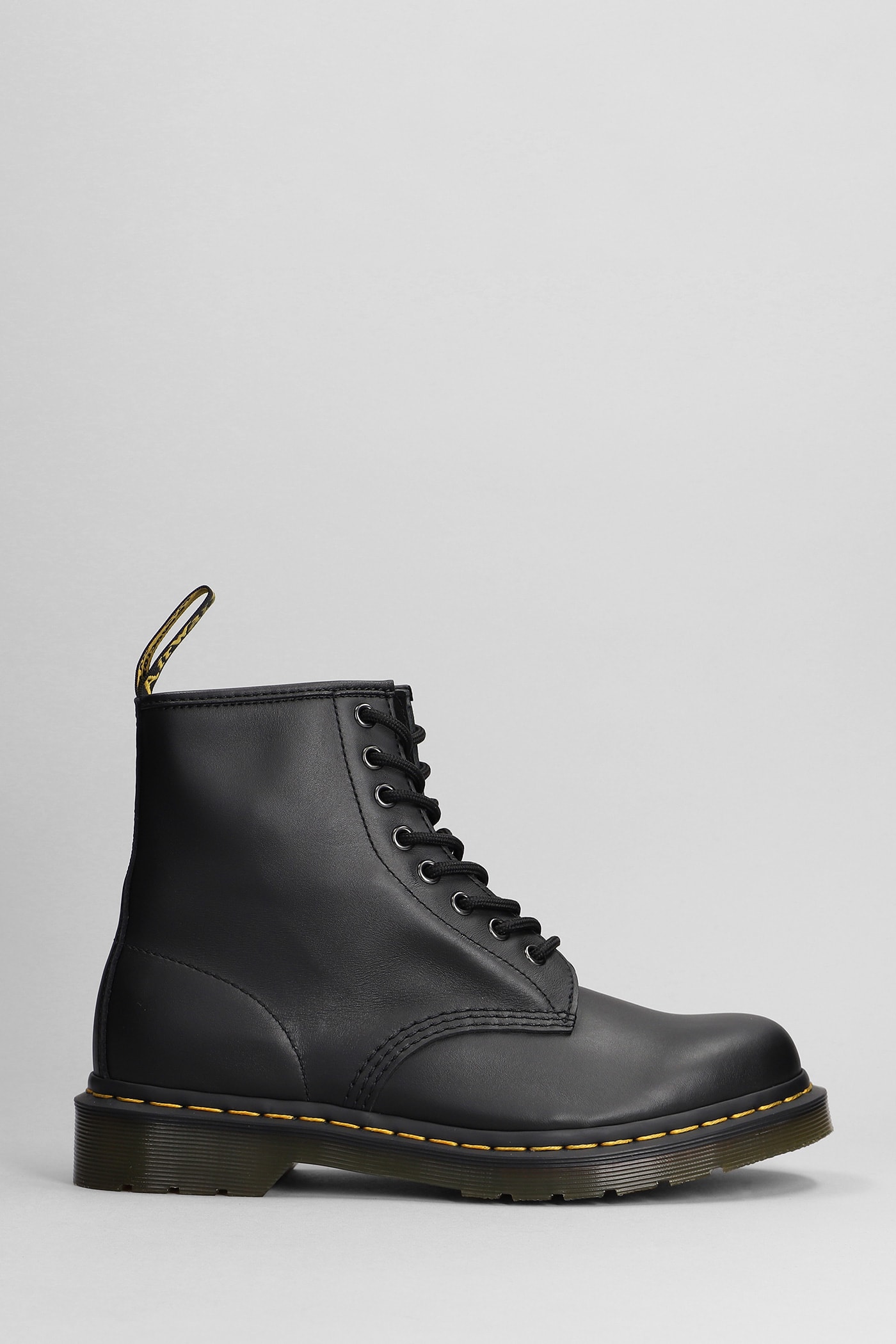 Dr. Martens 1460 combat靴