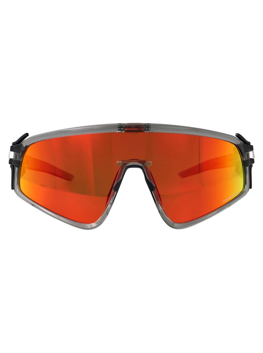 Oakley 太阳镜