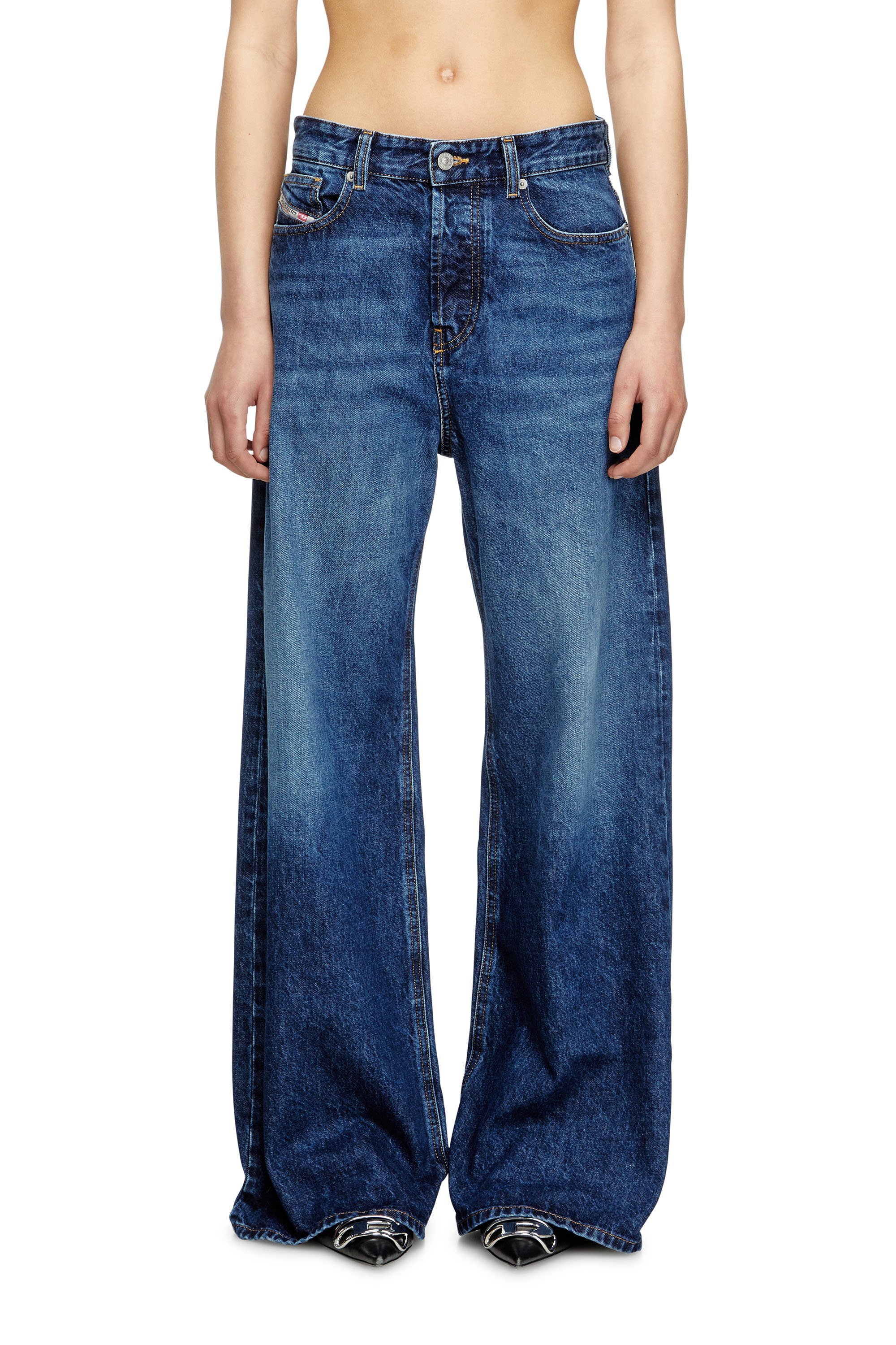 Diesel - Relaxed Jeans - 1996 D-Sire - Jeans - Woman - Blue