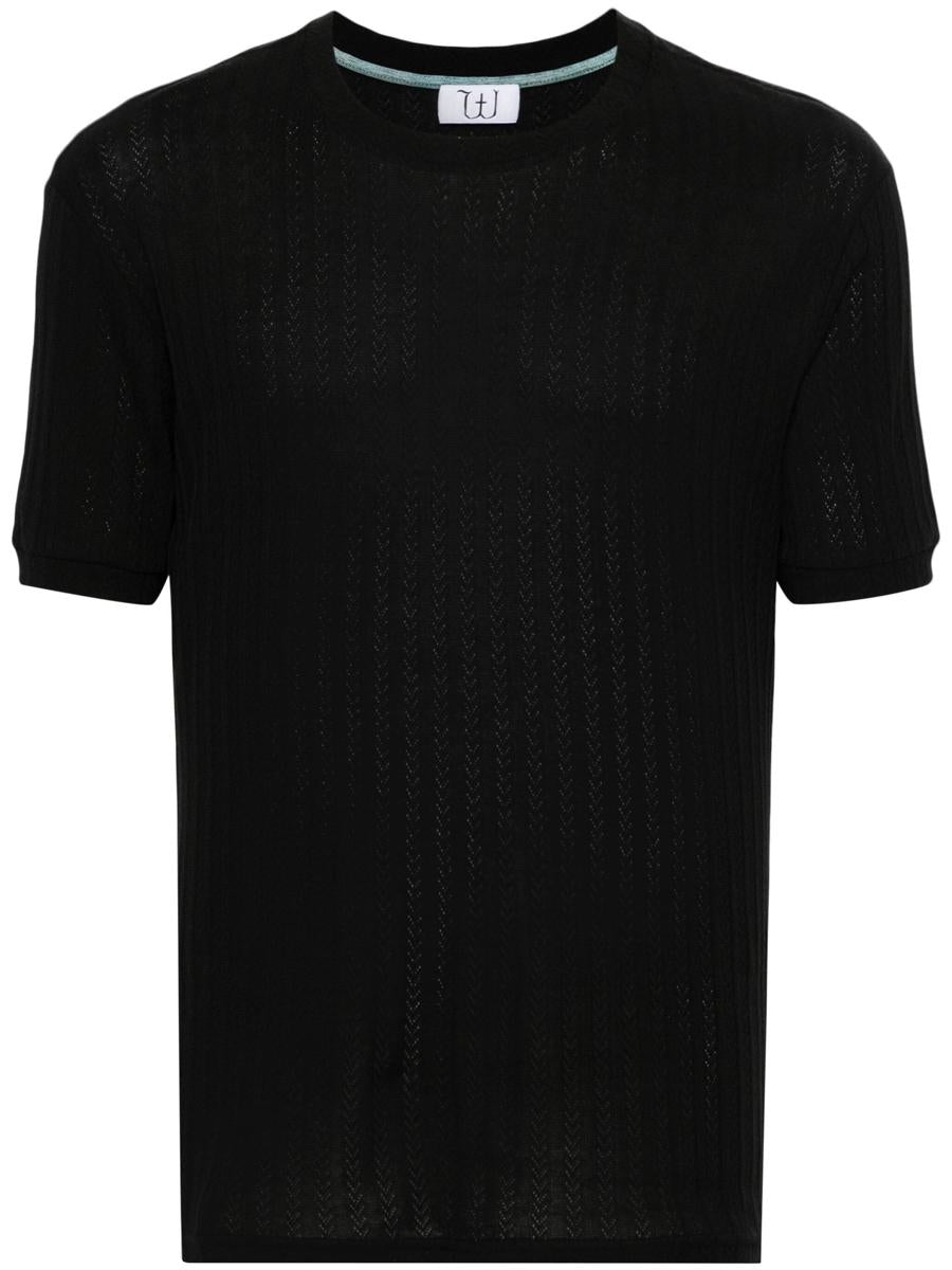 Winnie New York Dolly Logo Clothing