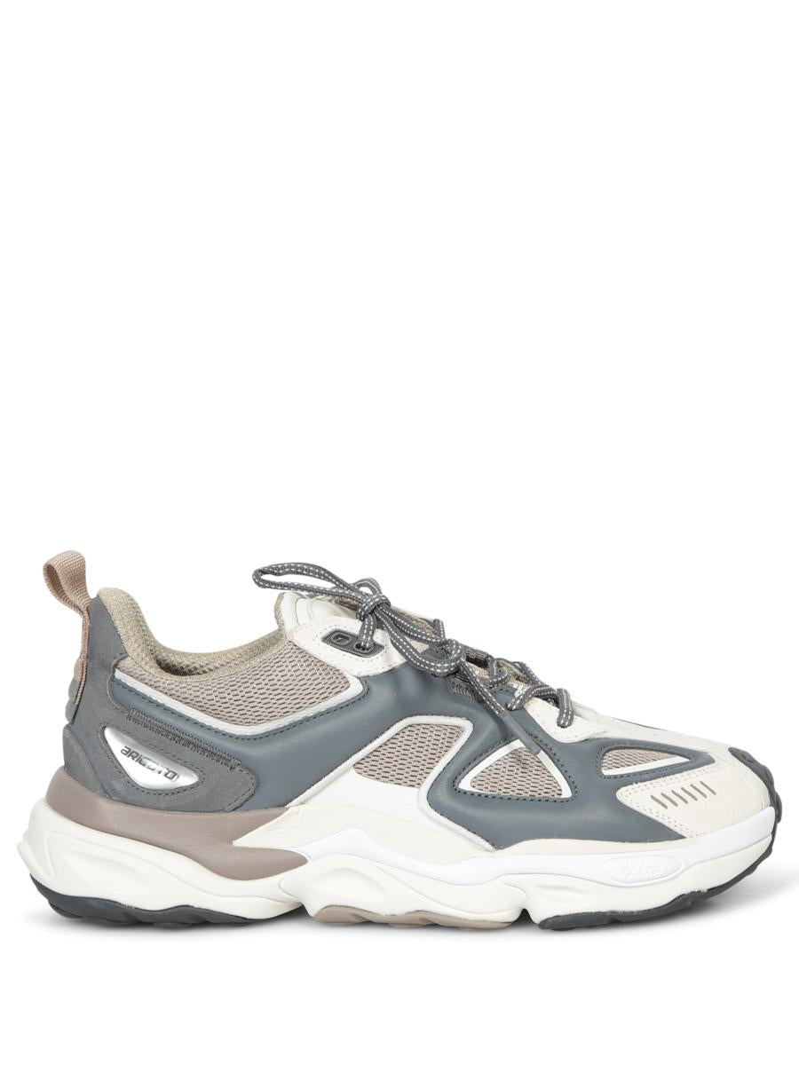 Axel Arigato Sneakers