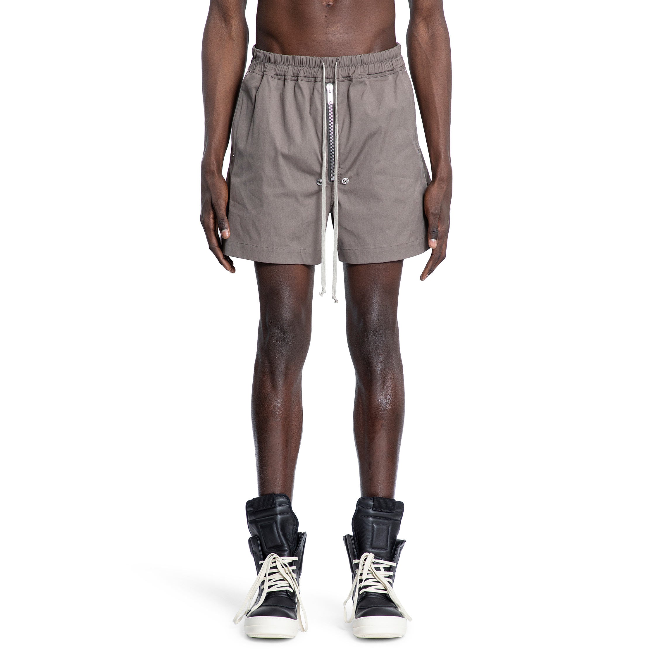 RICK OWENS MAN GREY SHORTS