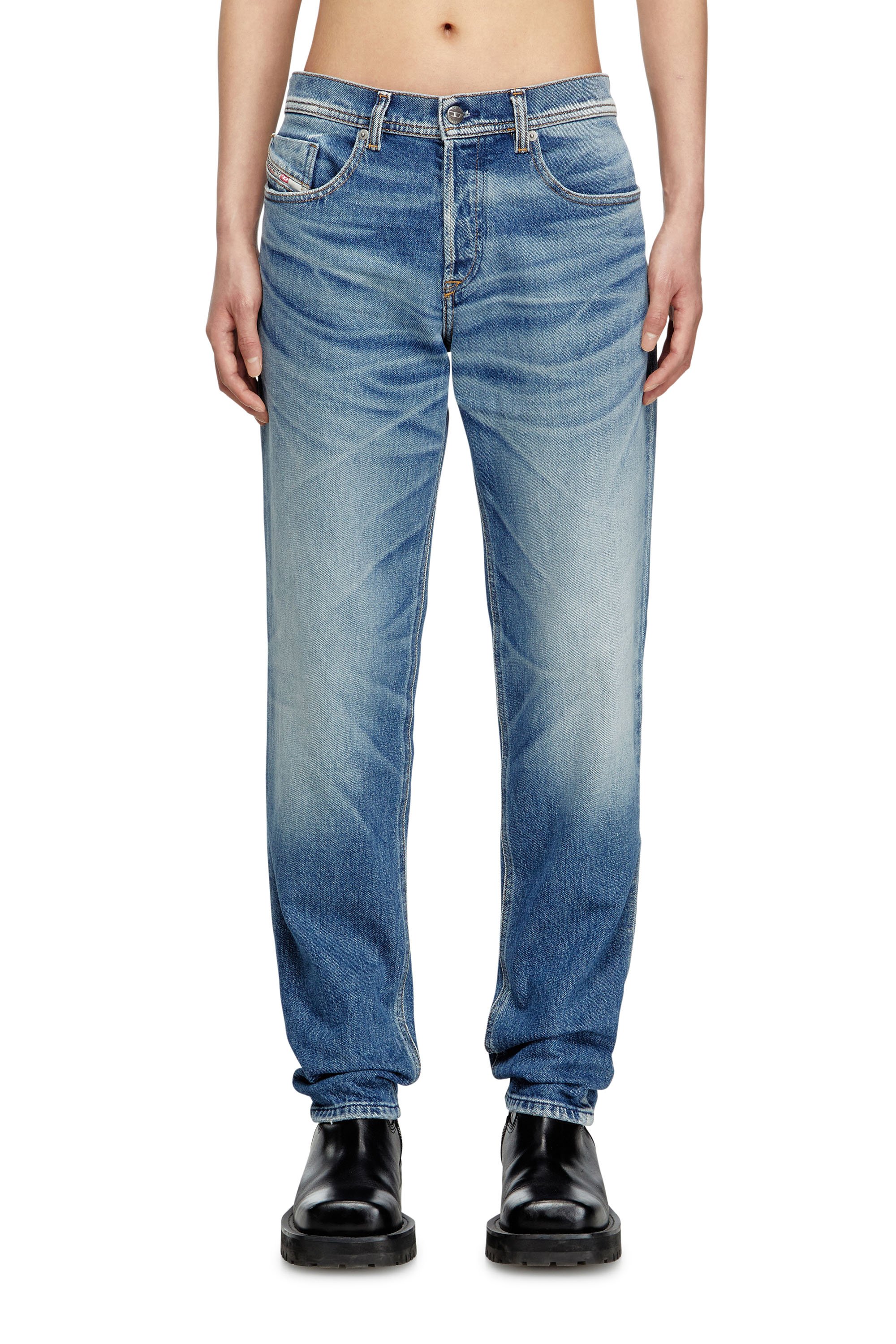 Diesel - Regular Jeans - 2023 D-Finitive - Jeans - Man - Blue
