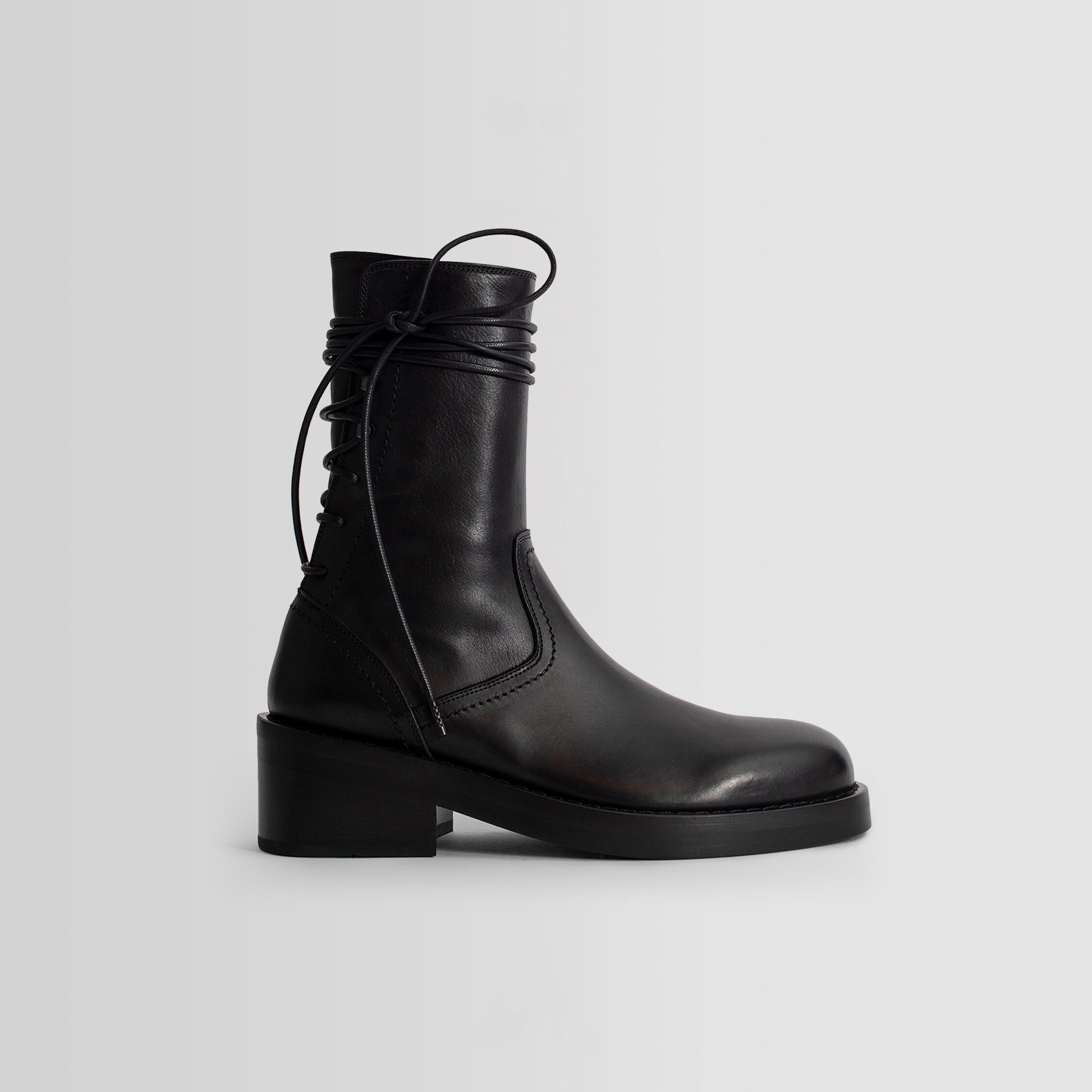 ANN DEMEULEMEESTER WOMAN BLACK BOOTS