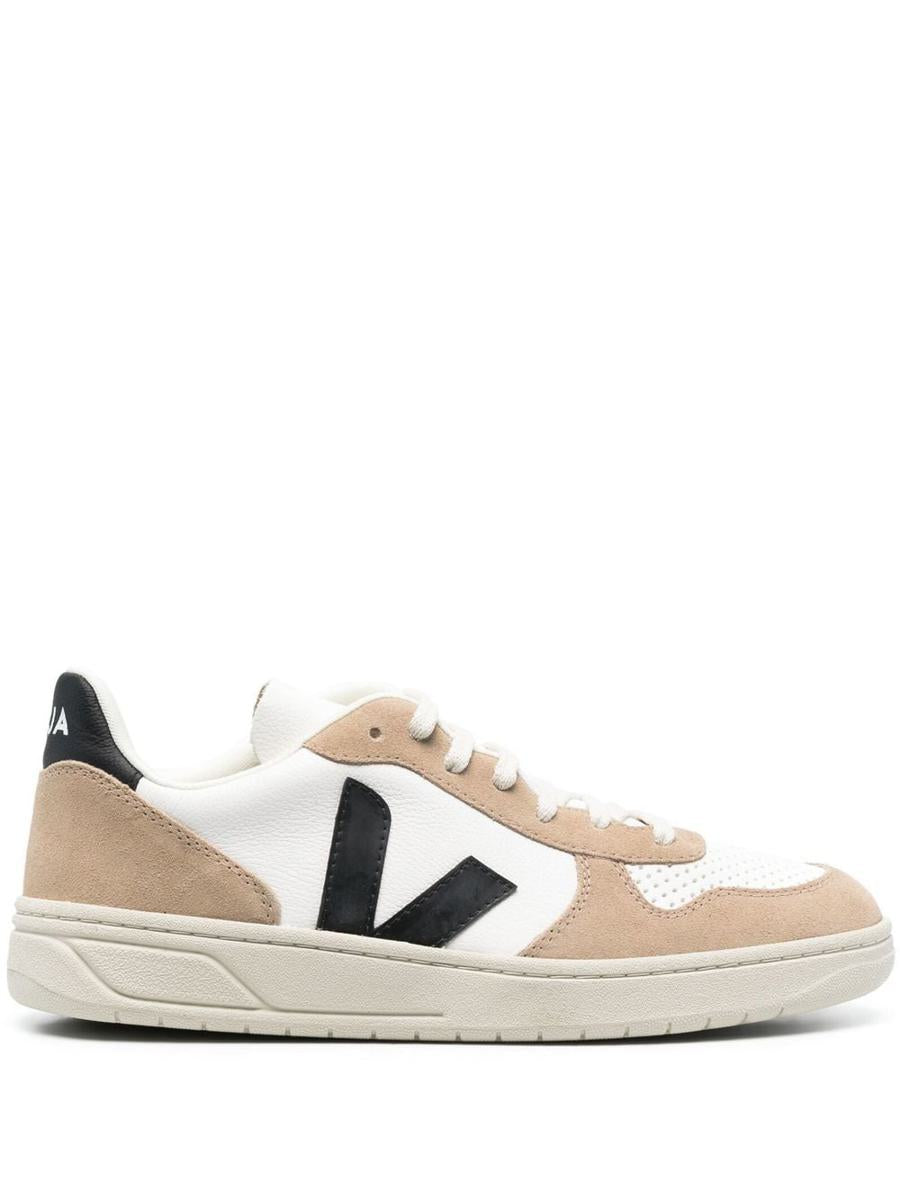 Veja V10 Chfree 鞋