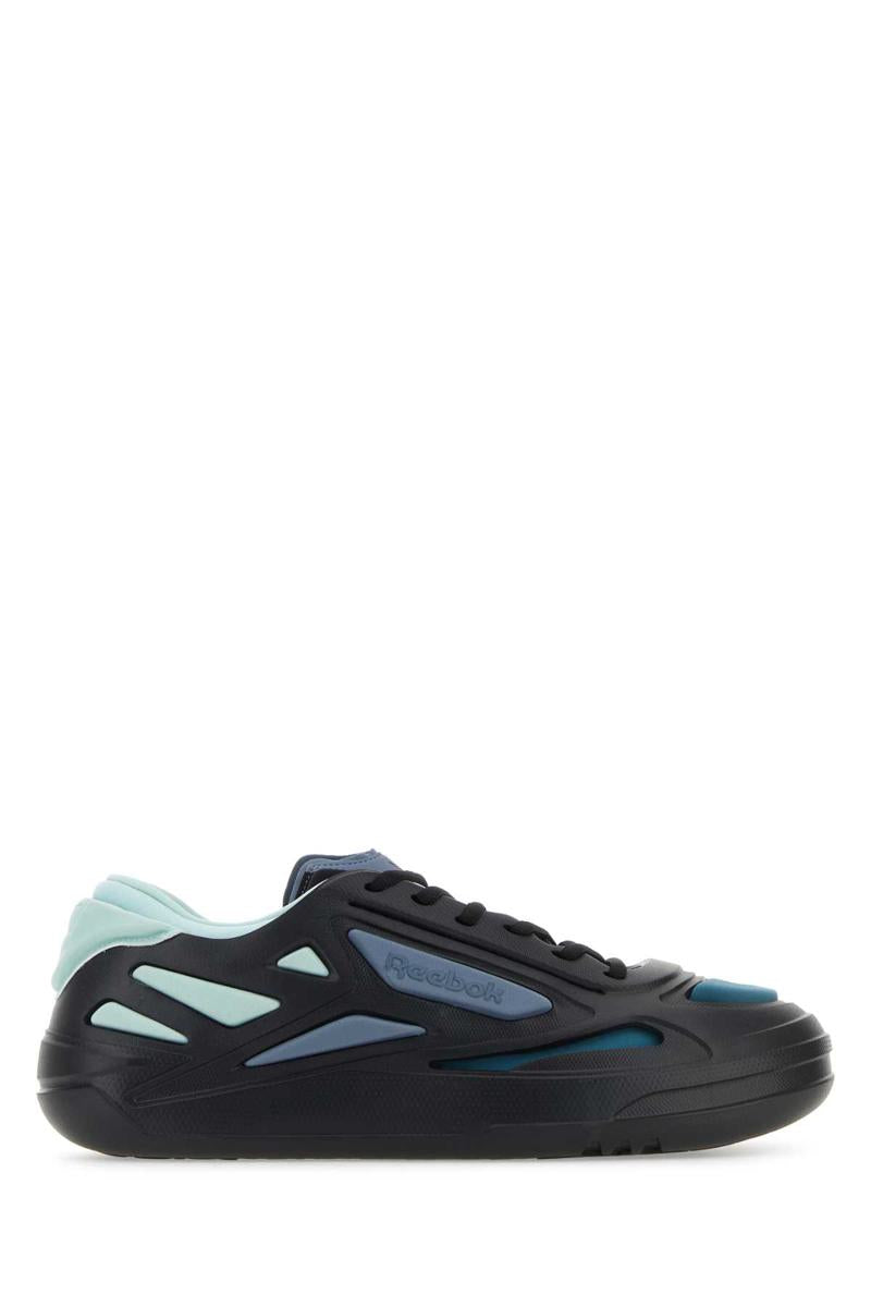 Reebok Sneakers