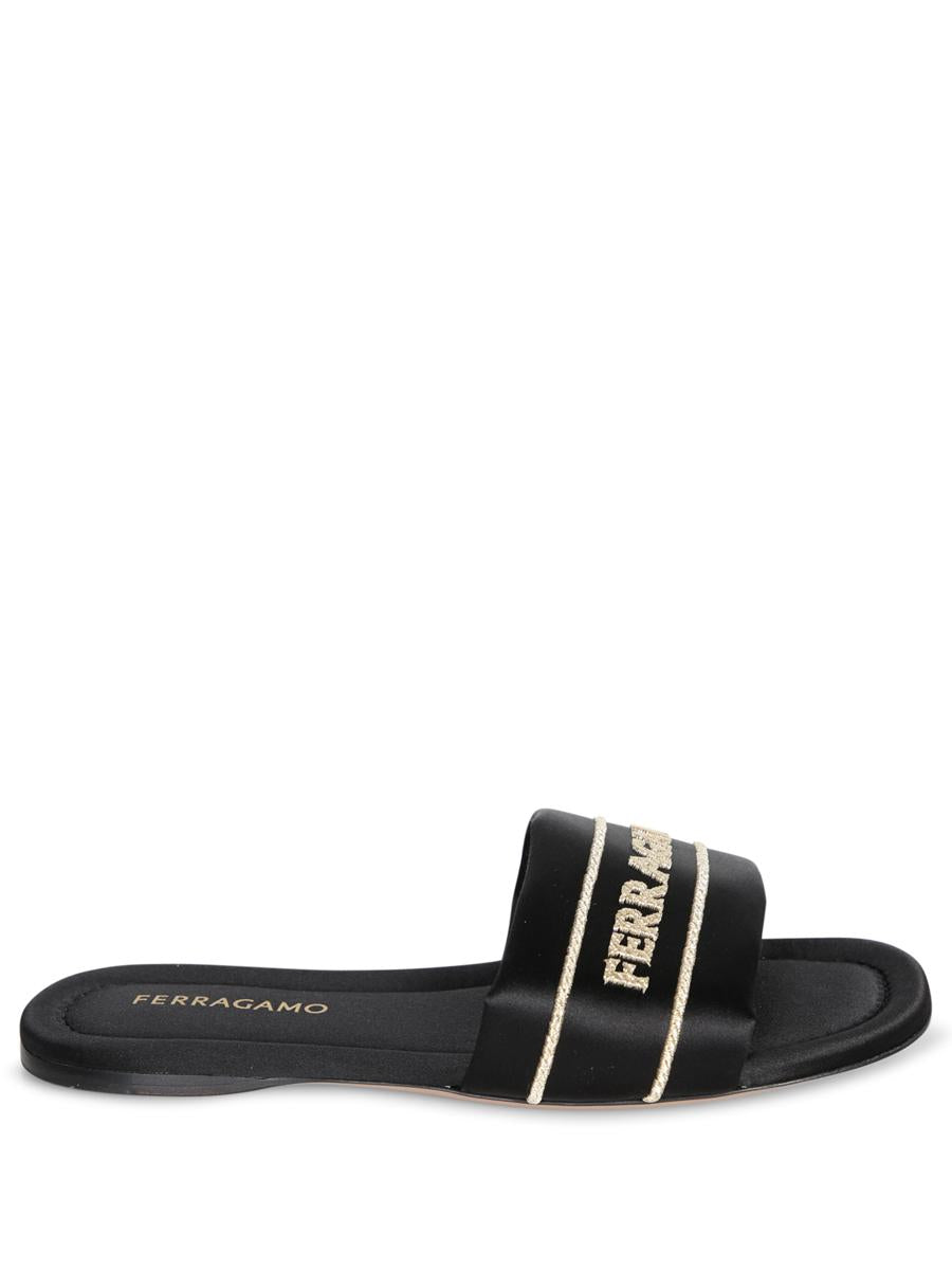 Salvatore Ferragamo 凉鞋