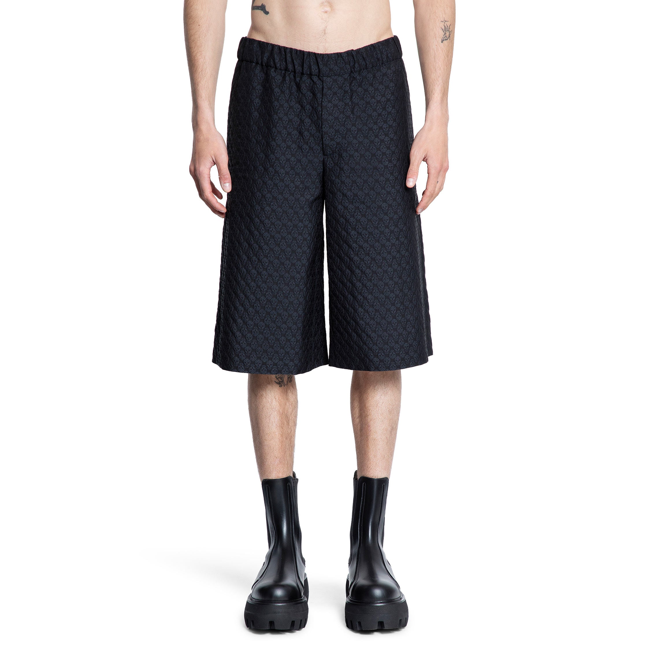 ALEXANDER MCQUEEN MAN BLACK SHORTS & SKIRTS