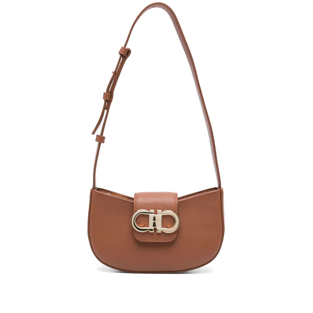 Salvatore Ferragamo 包