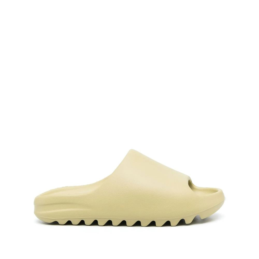 Adidas Yeezy Shoes