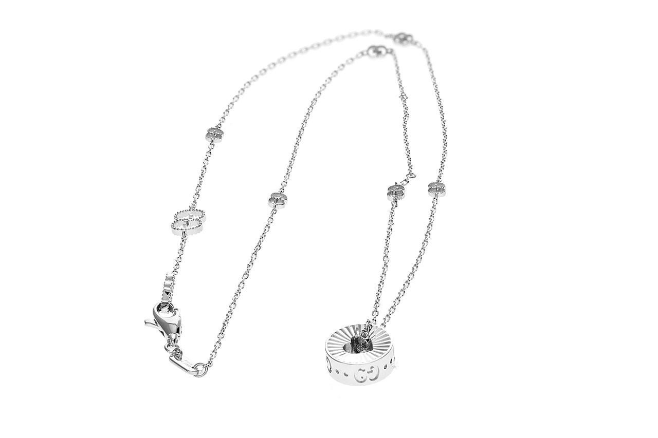 GUCCI 18K White Gold Pendant With Cut-Out Heart Necklace YBB72937300200U
