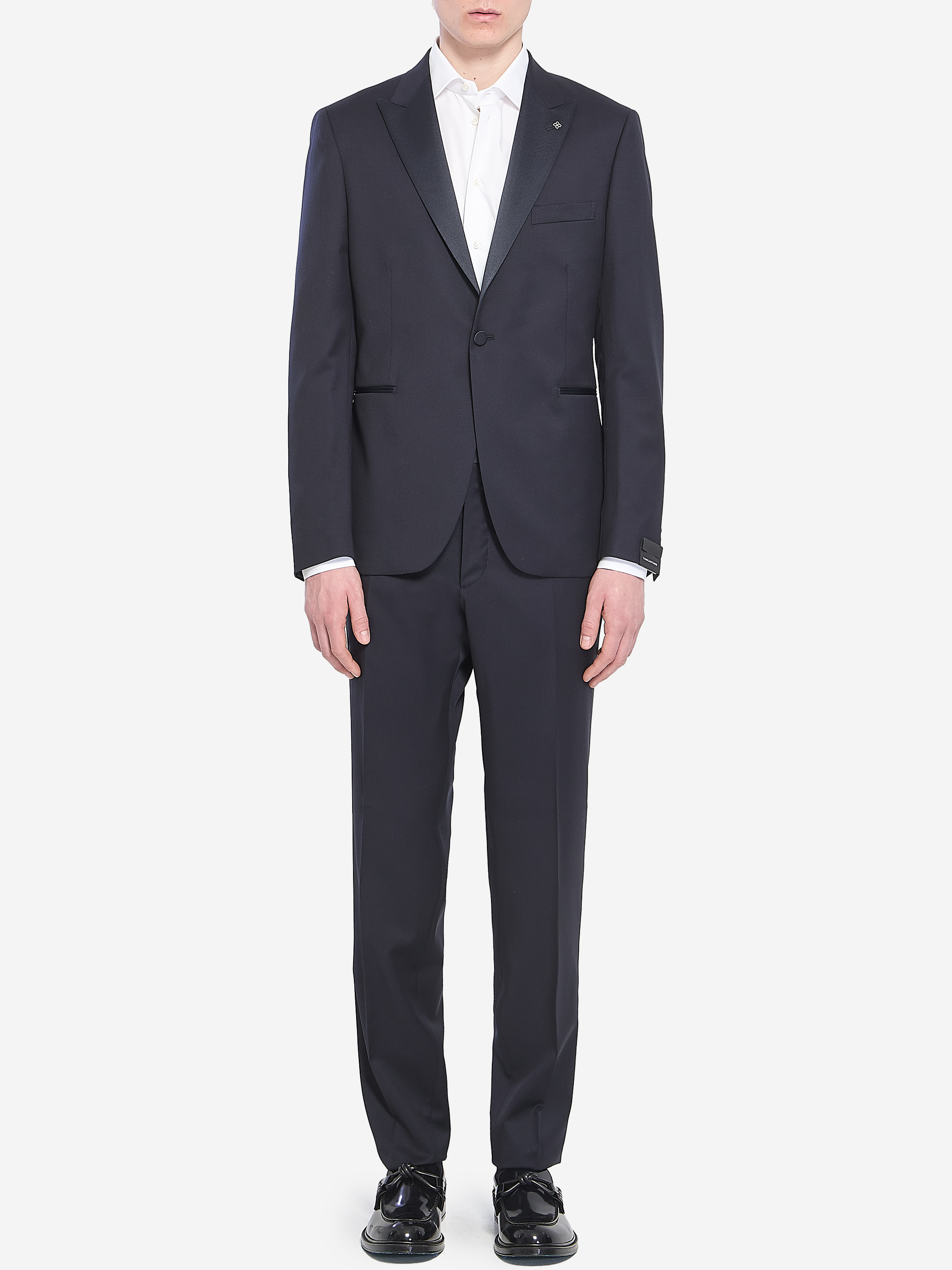 Virgin wool twopiece suit