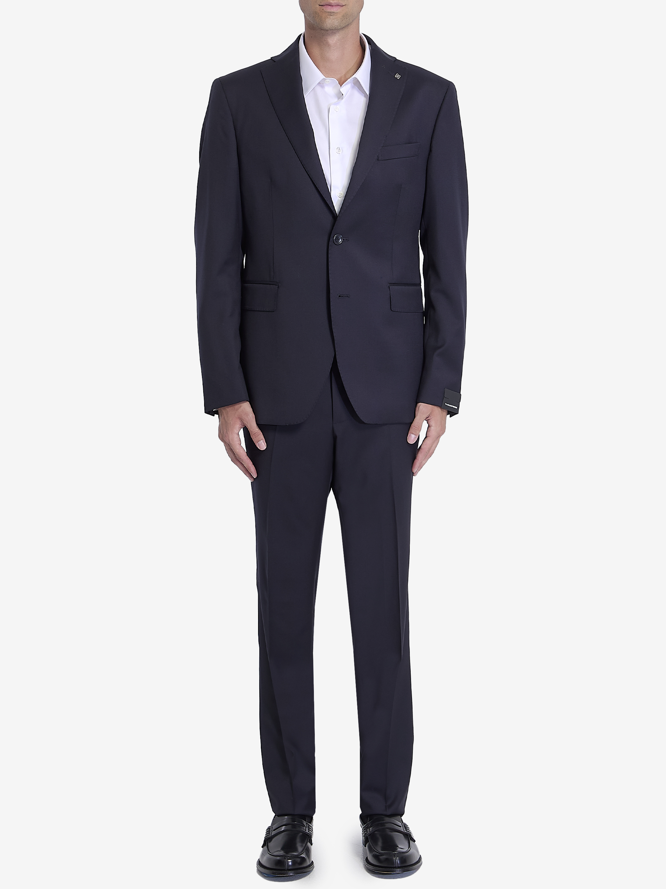 Twopiece suit in virgin wool