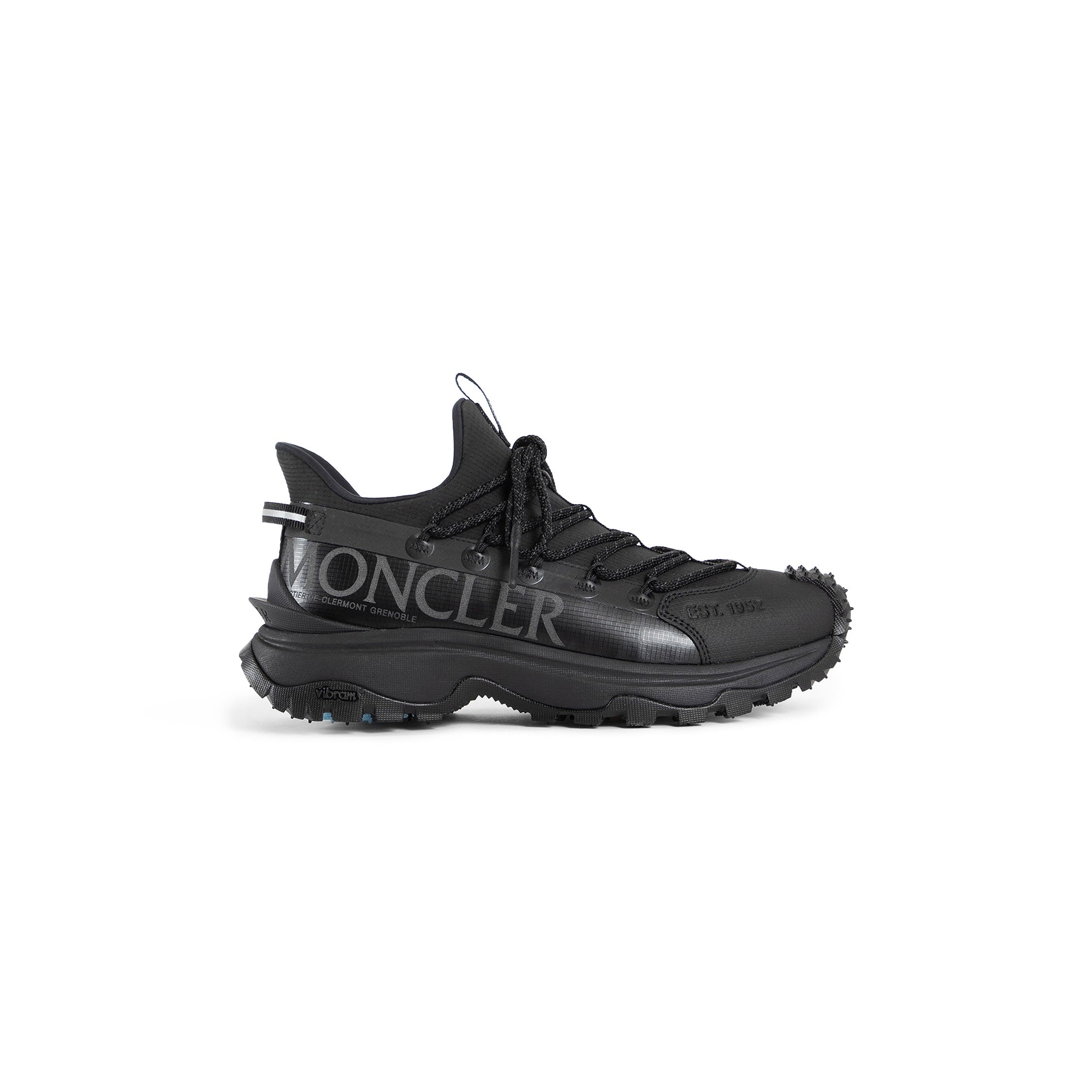 MONCLER WOMAN BLACK SNEAKERS