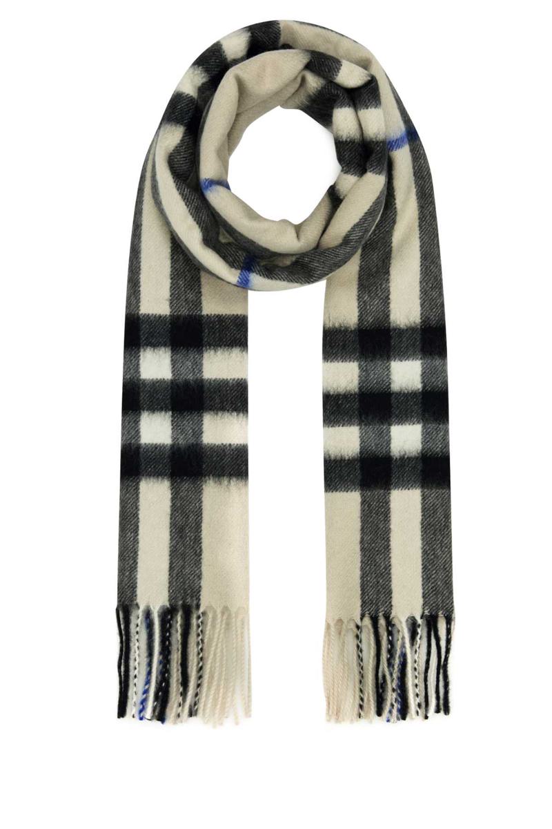 Burberry 围巾