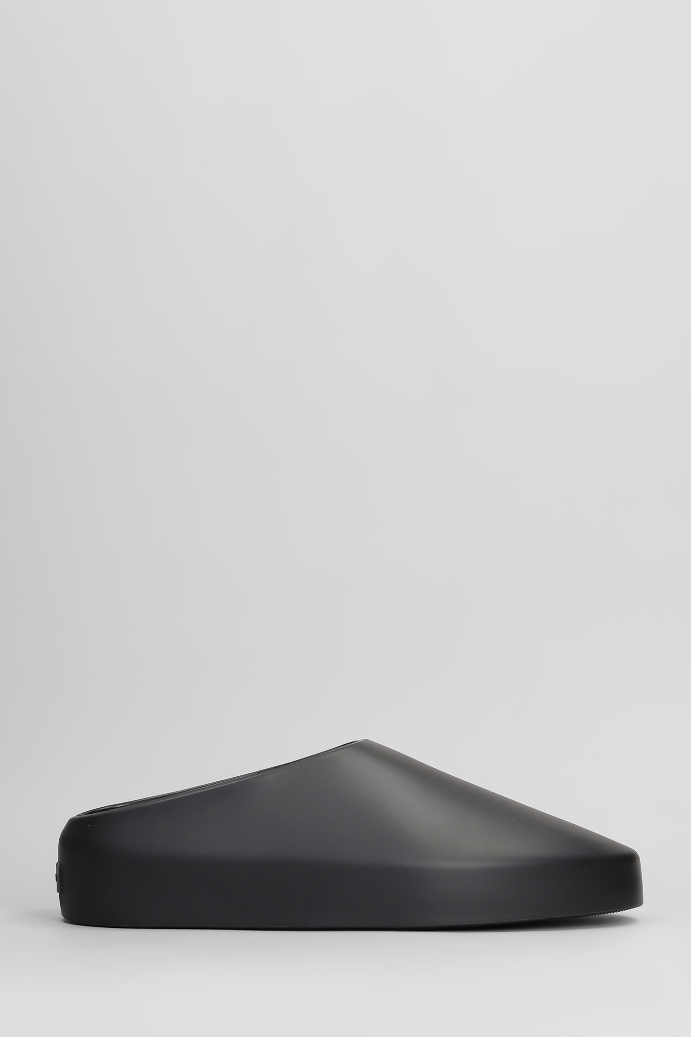 Fear of God California 2.0 Slipper-mule In Black Rubber/plasic