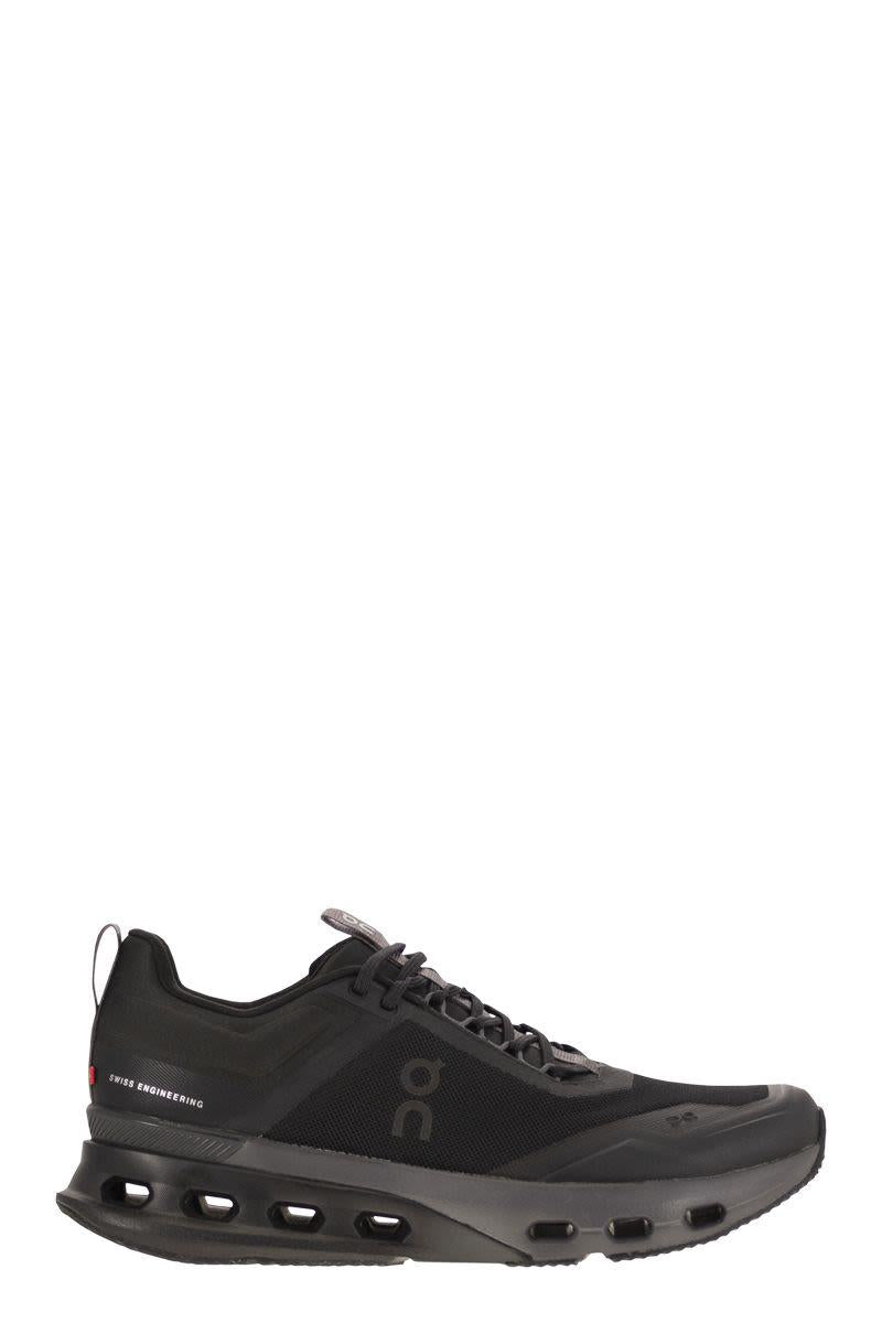 On Running Cloudnova X - Technical Fabric Trainers