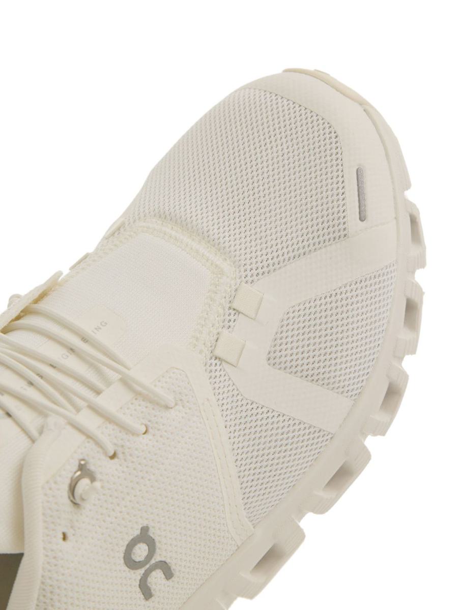 On Running Cloud 6 Sneakers
