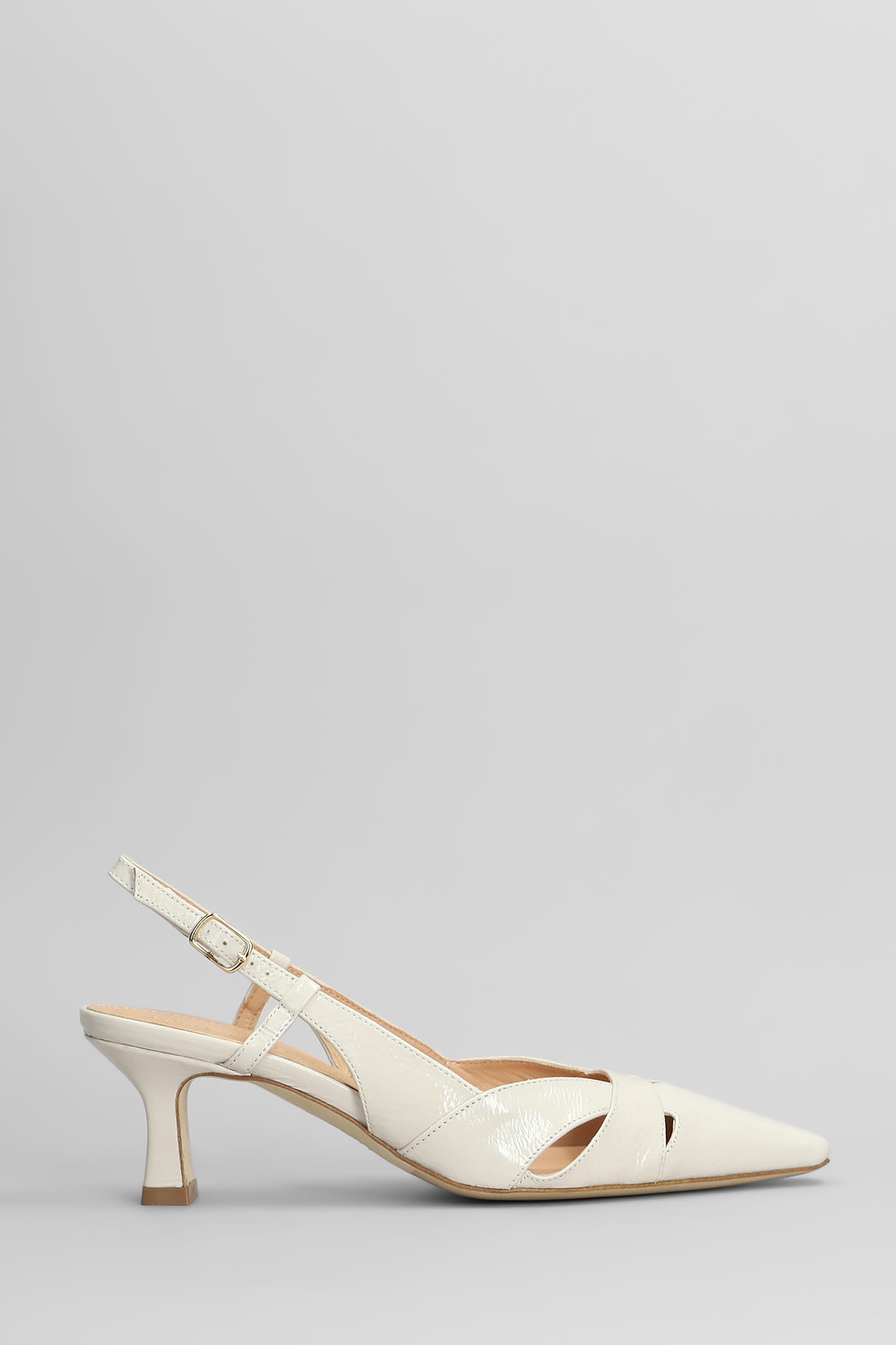 Julie Dee Pumps In White Leather