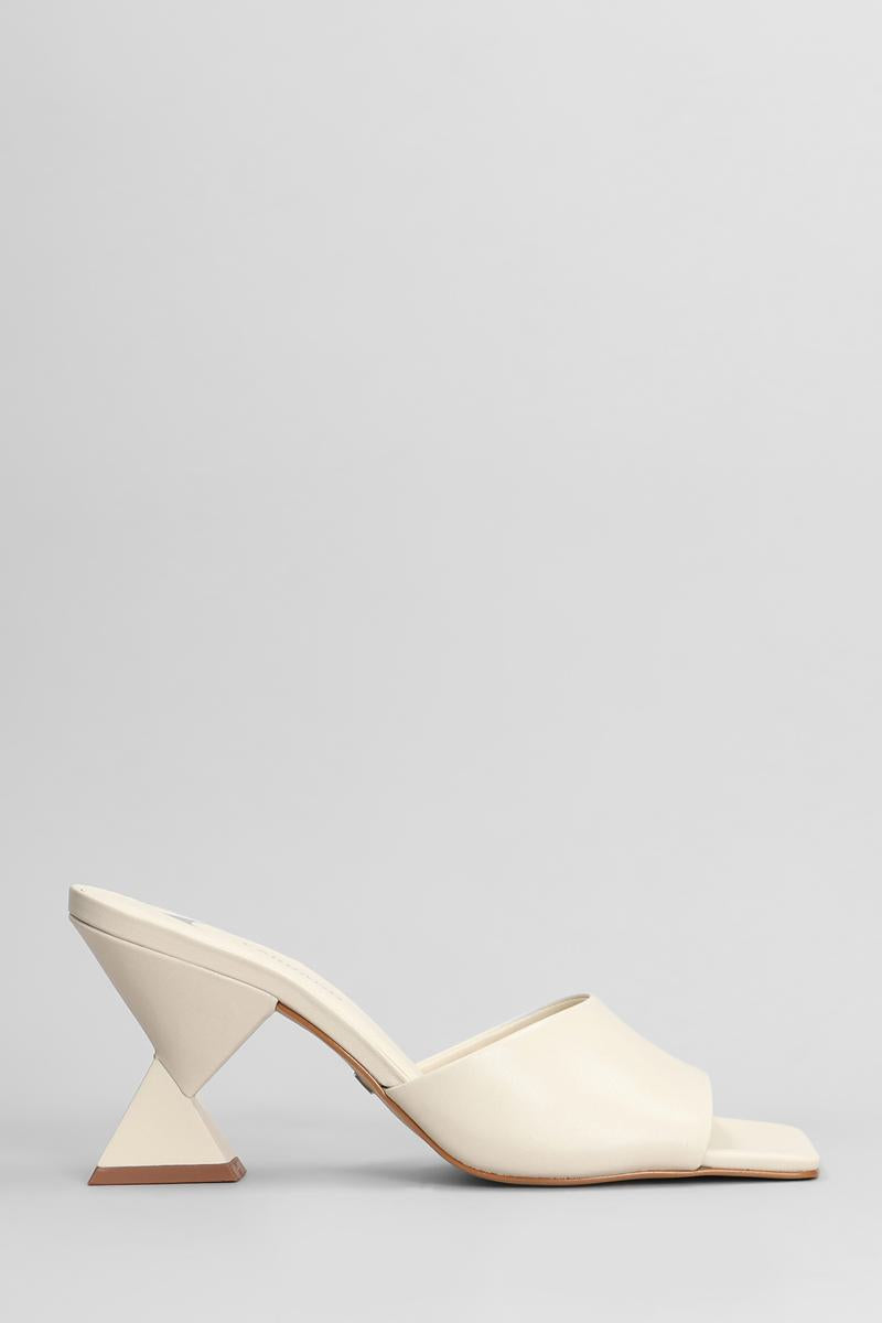 Carrano Slipper-Mule