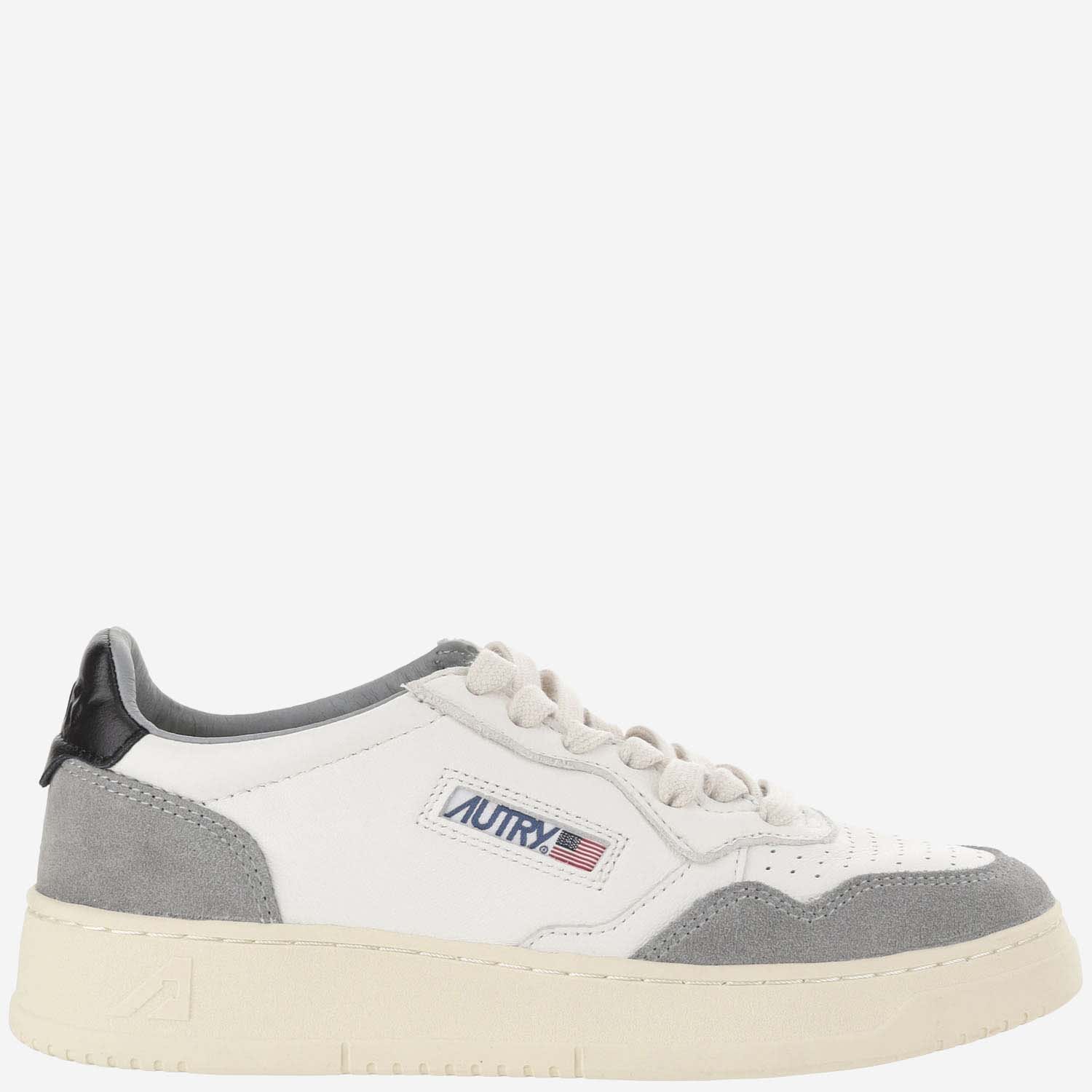 Autry Medalist Low Leather Sneakers