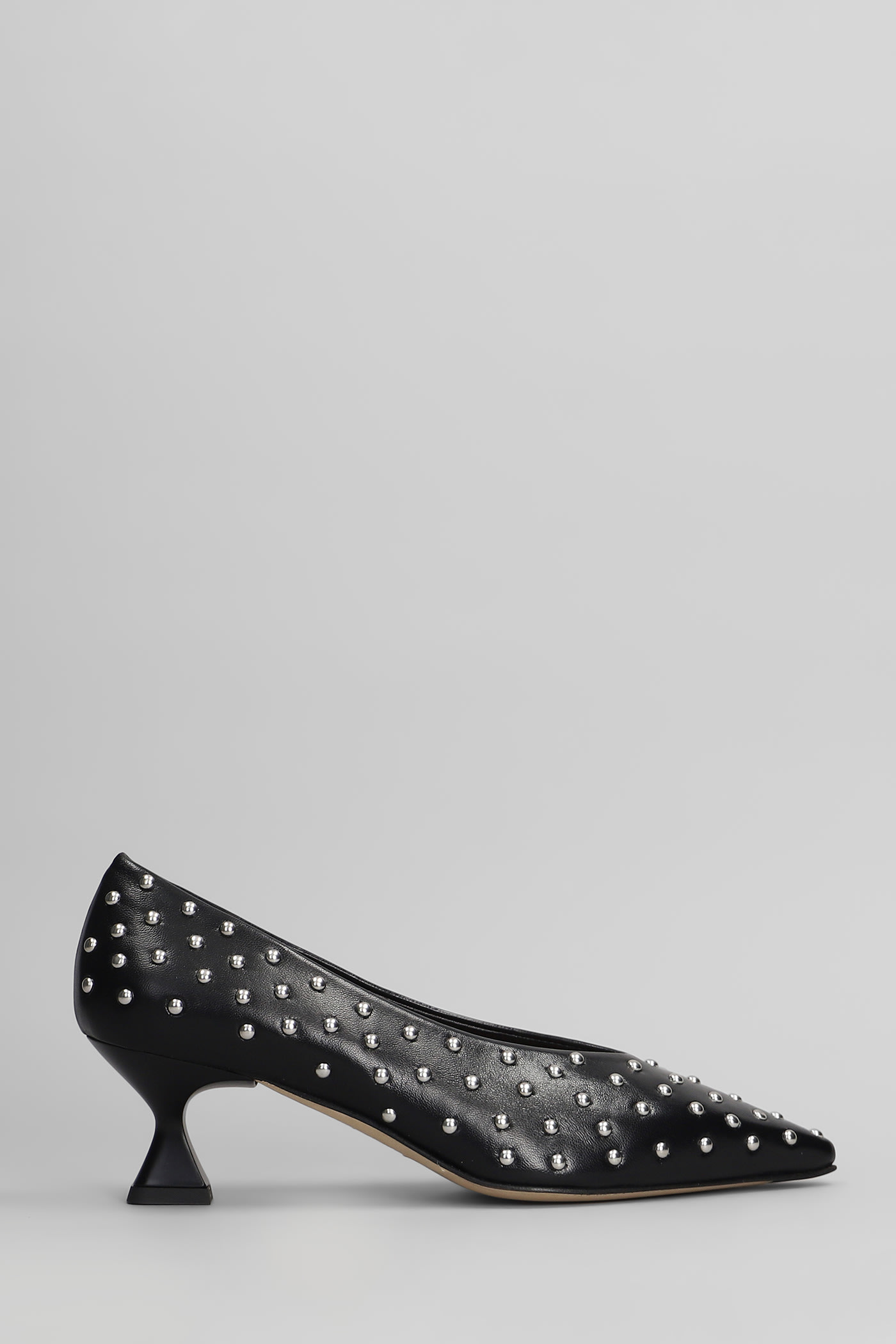 The Seller Pumps In Black Leather