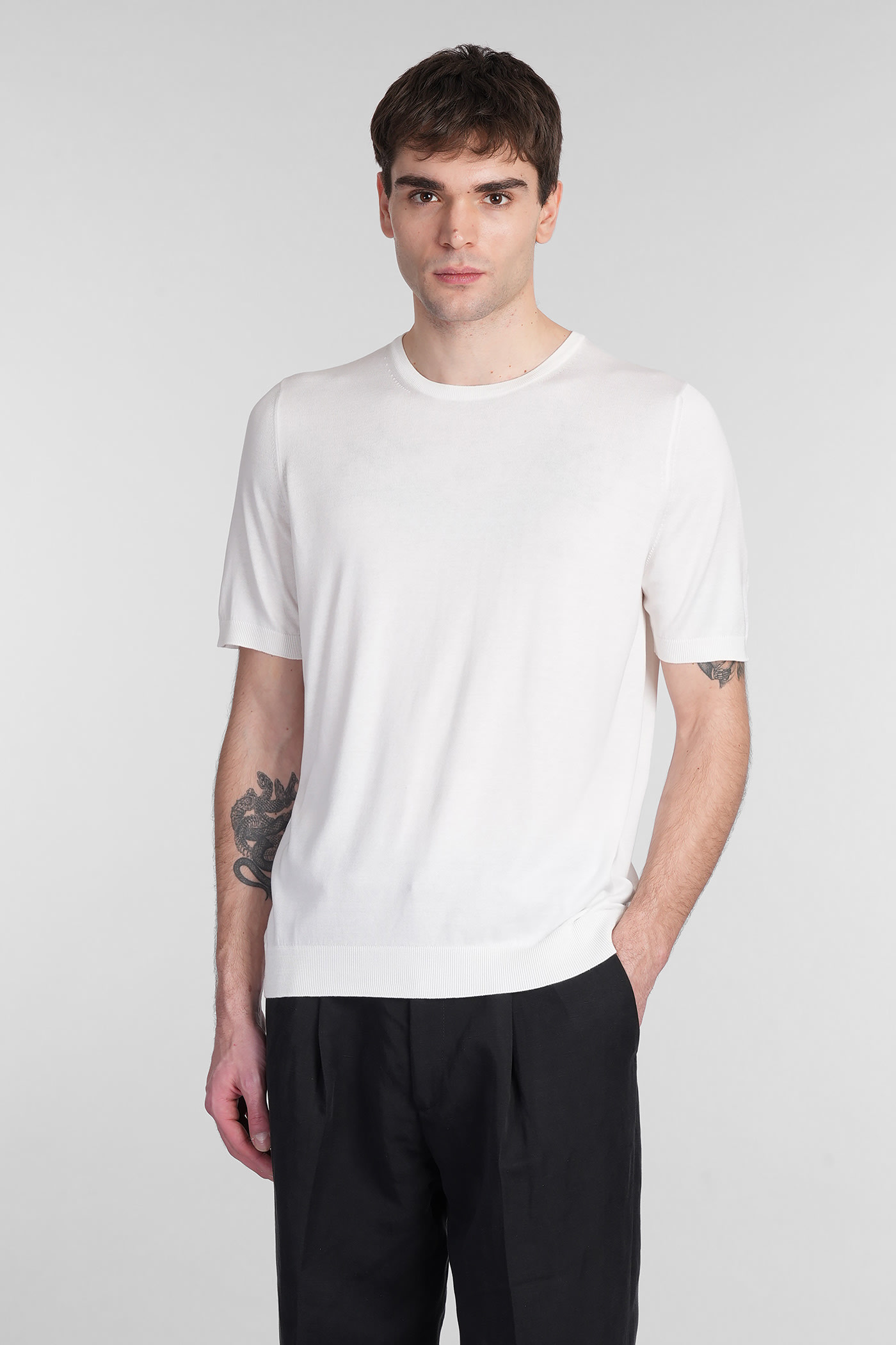 Tagliatore 0205 Josh T-shirt In White Silk