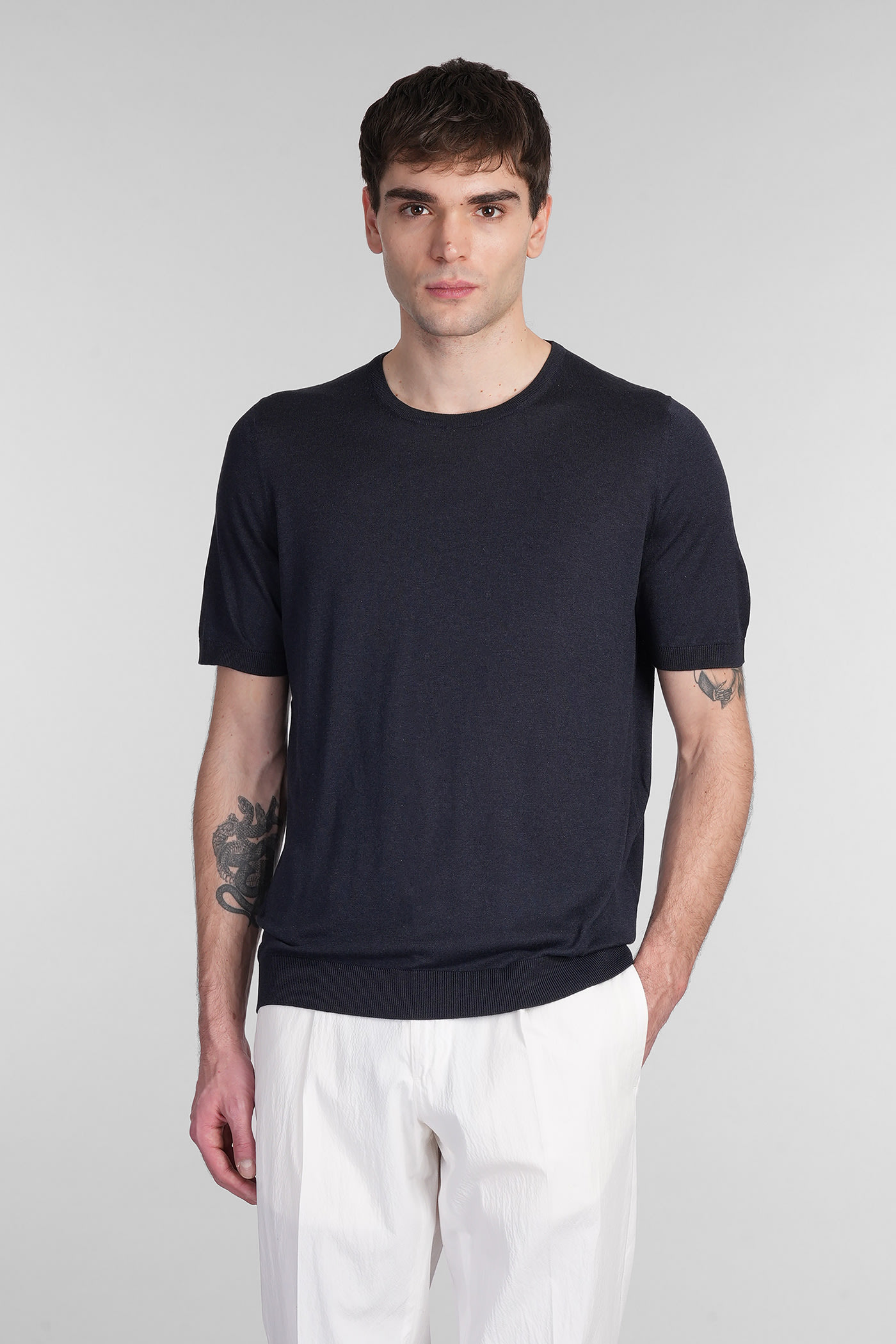 Tagliatore 0205 Josh T-shirt In Blue Silk