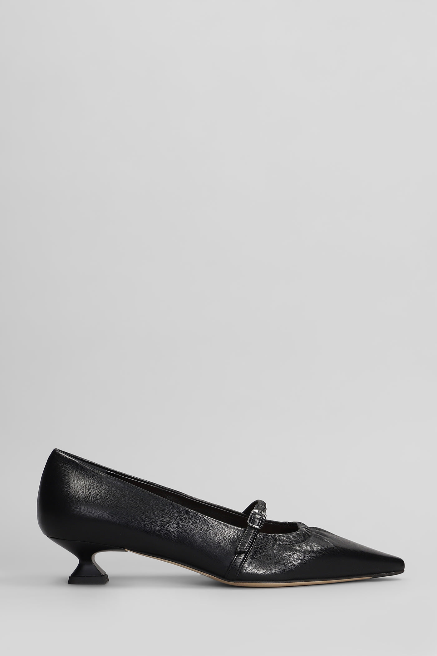 The Seller Pumps In Black Leather