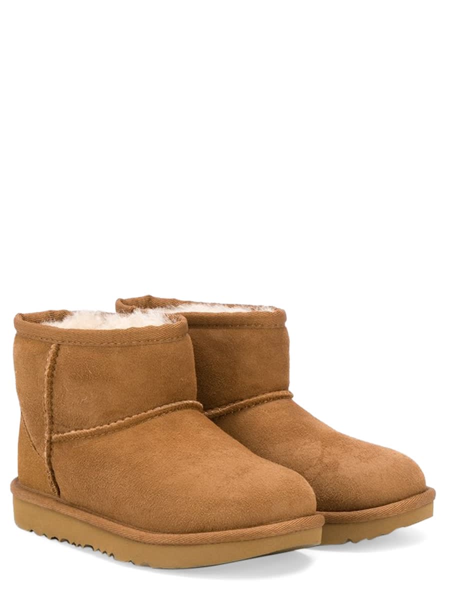 UGG Mini Classic Ii