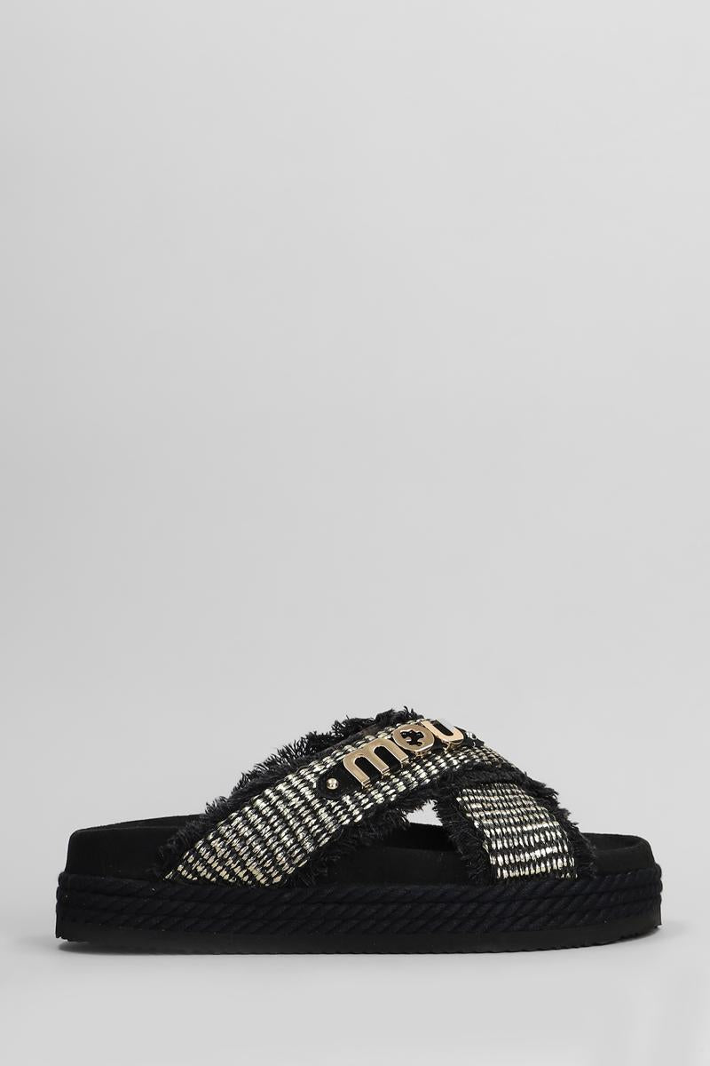 Mou Crisscross Flats
