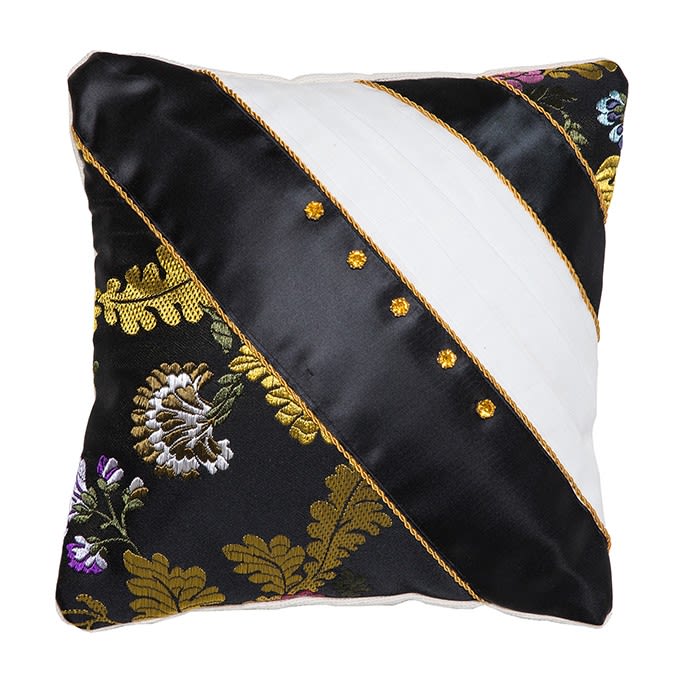 Le Botteghe su Gologone Cushions Costumbres 30x30 Cm