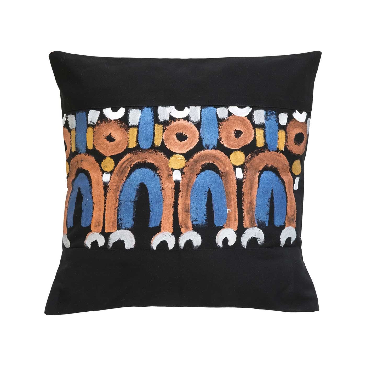 Le Botteghe su Gologone Hand Painted Cushions 100x100 Cm