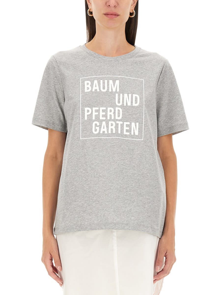 Baum und Pferdgarten Jawo T-shirt