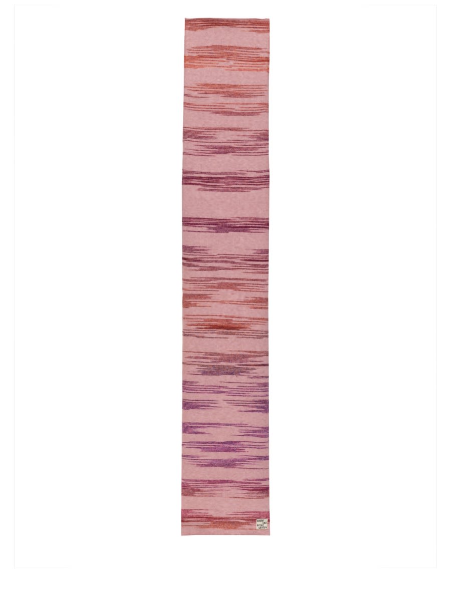 Baum und Pferdgarten Leora Scarf
