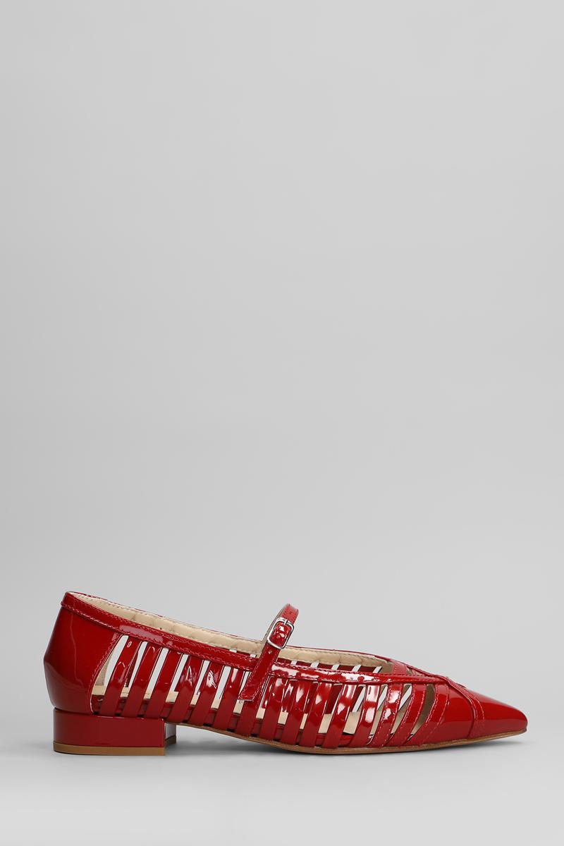 Anna F. Pumps
