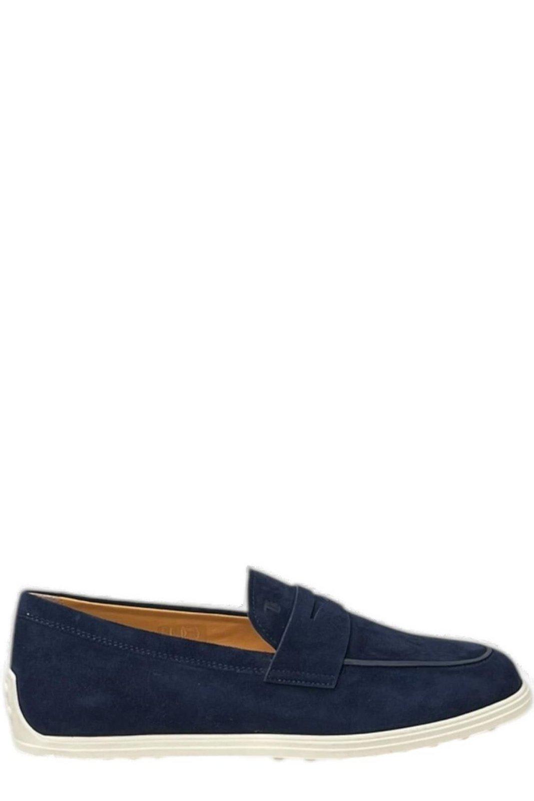 Tod's Round Toe Flat Shoes