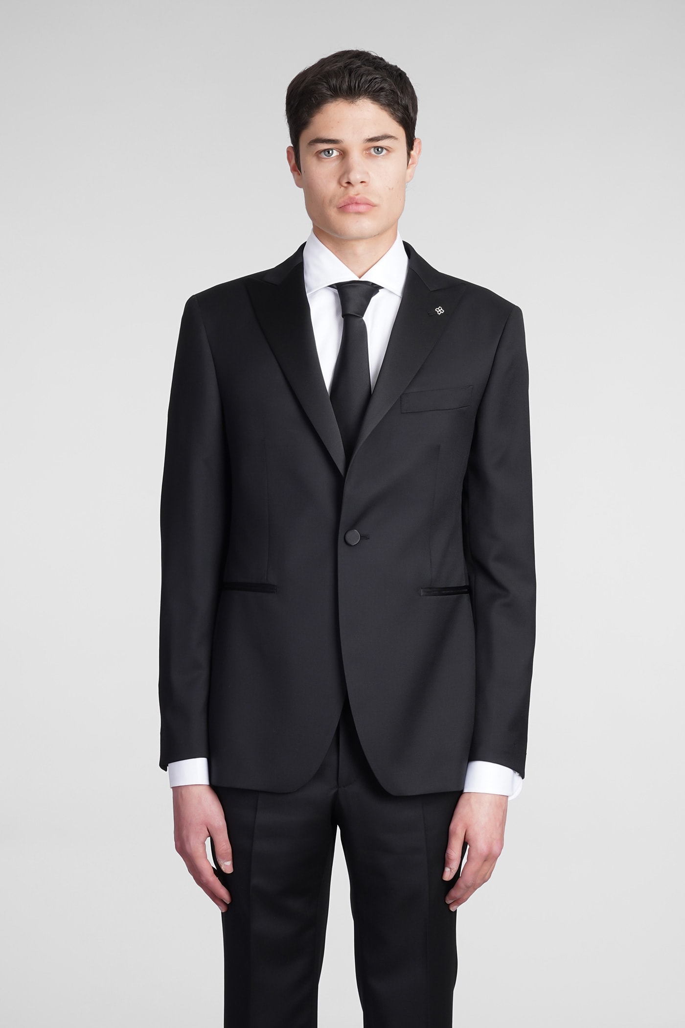 Tagliatore 0205 In Black Wool