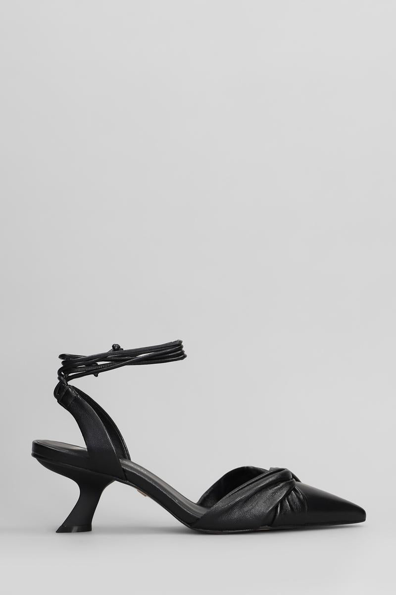 Carrano Pumps