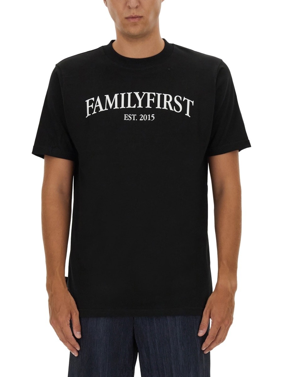 Family First Milano T-shirt With Logo