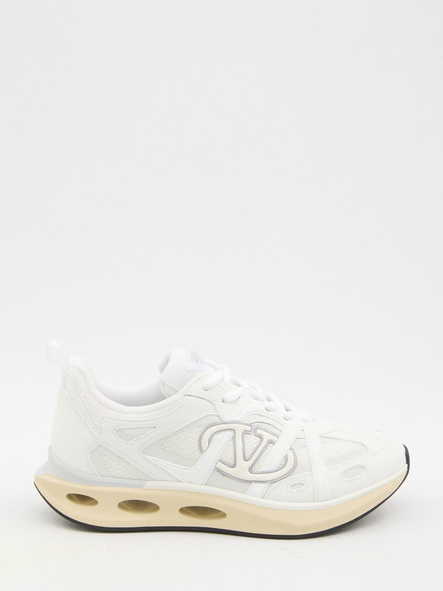 Low Top Vlogo Easyjog Sneakers